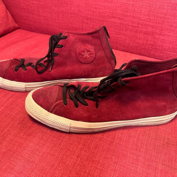 **RARE** Deep Red, Converse Chuck Taylor's, High-Top, Suede, with Back Zip-ins! - Picture 5 of 10